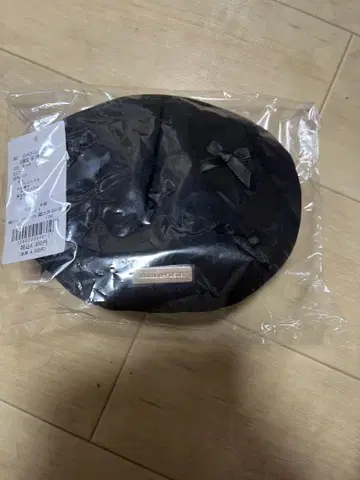 메종 드 플뢰르 파우치 한정판