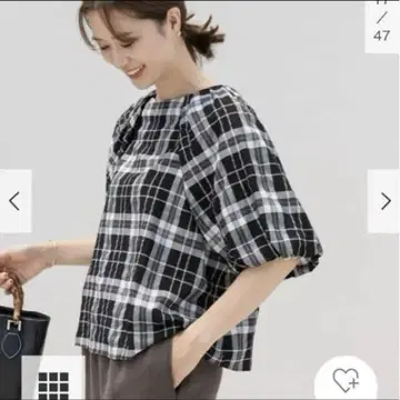 어반 리서치 도어스 체크 벌룬 슬리브 블라우스