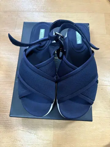 ILIMA EVOL 샌들 통굽 24.5cm 네이비 새상품급