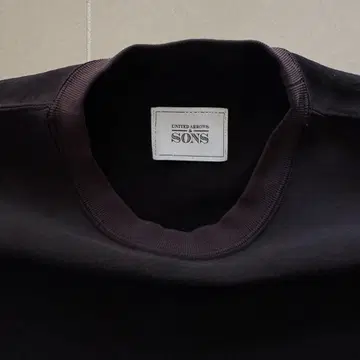 유나이티드 애로우즈 앤 선즈 블랙 티셔츠 M
