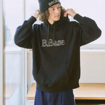 B.Base 쭈리 후디