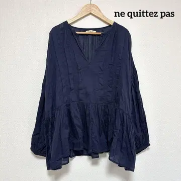 ne Quittez pas 누키테파 코튼 보일 핀턱 블라우스