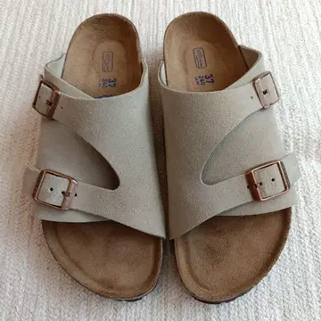 BIRKENSTOCK 취리히 소프트 풋베드 스웨이드 가죽 - 토프