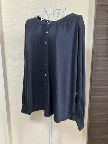 Pal'las Palace 누메 팔라스 팰리스 누메 가디건