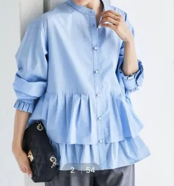 티어드 프릴 펄 버튼 블라우스 르쿨 블랑