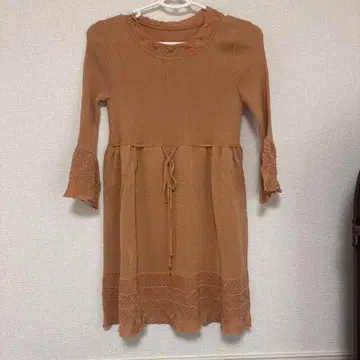 오렌지 컬러 7부 소매 원피스