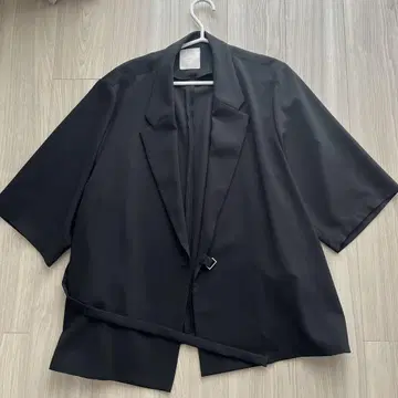 Lui's 블랙 오버 사이즈 자켓