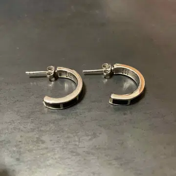 SILVER925 ONYX HOOP EARRINGS/실버/귀걸이