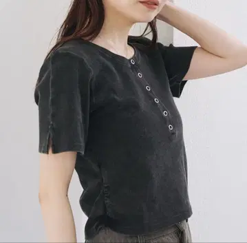 Kastane 피그먼트 헨리 티 블랙 XS