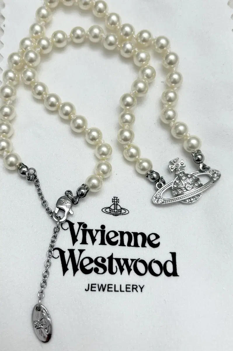 Vivienne Westwood Pearl Choker Necklace