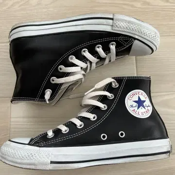 컨버스 하이컷 스니커즈