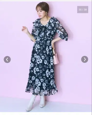 블랙 플라워 무늬 반팔 롱 원피스