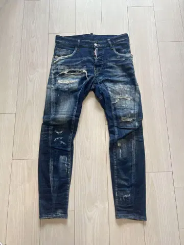 DSQUARED2 데미지 가공 스키니 데님 42 사이즈