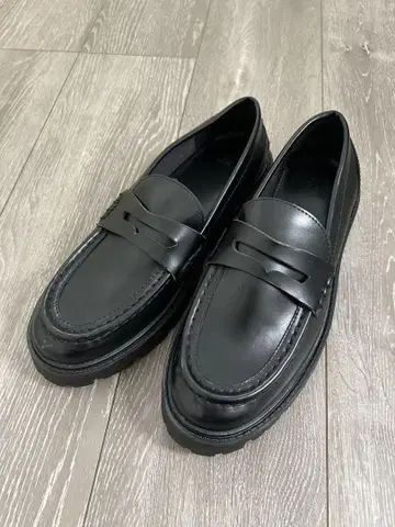 H&M 블랙 로퍼 통굽 37