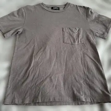 아페쎄 [A.P.C.] 별주 로고 프린트 포켓 티셔츠