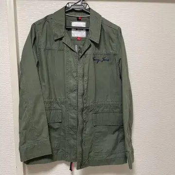 TOMMY JEANS 밀리터리 자켓 M 사이즈 올리브