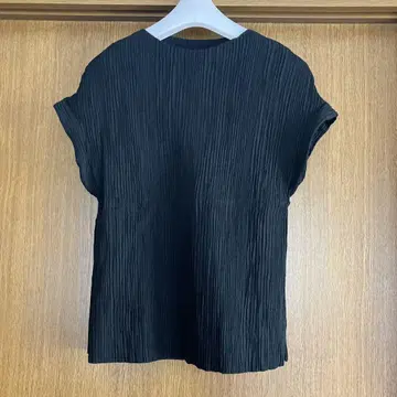 군겐도 수축 가공 프렌치 슬리브 블라우스 다크 그레이