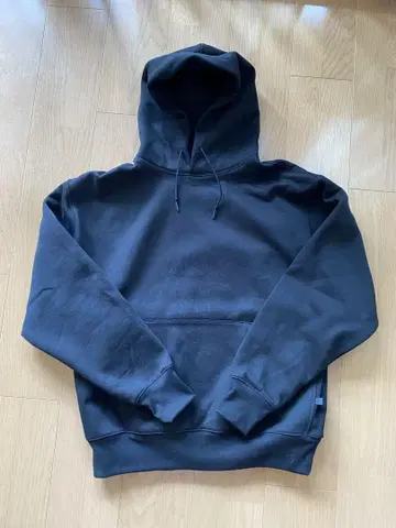 다이와 피어39 블랙 후드티 M 사이즈 BE-52024W