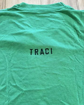 빈티지 구제 의류 그린 컬러 크루넥 티셔츠 TRACI