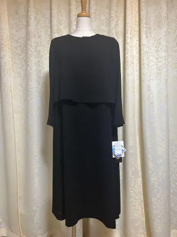 블랙 포멀 원피스 수트 케이프 포함