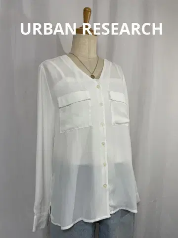 URBAN RESEARCH 화이트 쉬폰 V넥 셔츠