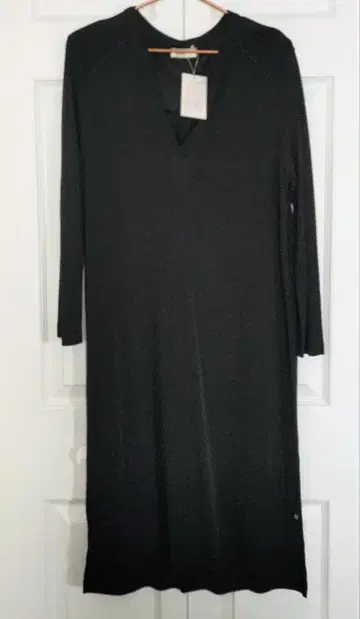 미사용 Yerse V넥 긴팔 티셔츠 원피스 블랙 size M