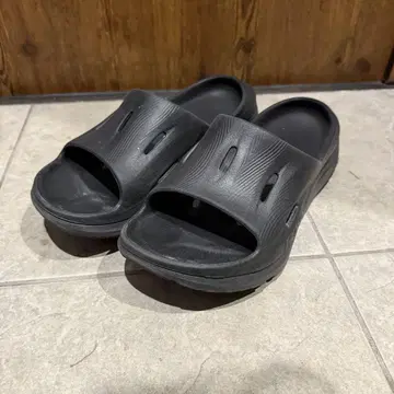 호카 오라 리커버리 슬라이드 3