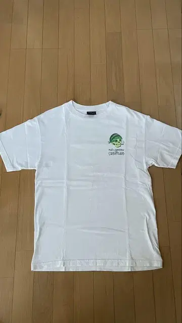 NHS CREATURE 티셔츠 화이트
