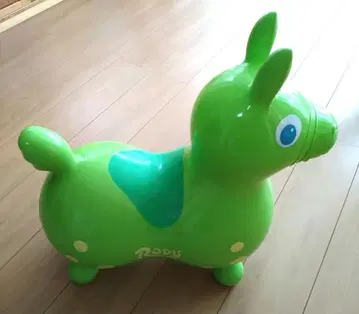 Rody 스카이콩콩 장난감 그린 컬러 말 모양