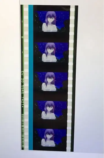 극장판 Fate HF 입장객 혜택 필름 마도리 벚꽃 드레스