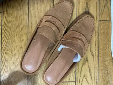미사용 스웨이드 슬립온 브라운
