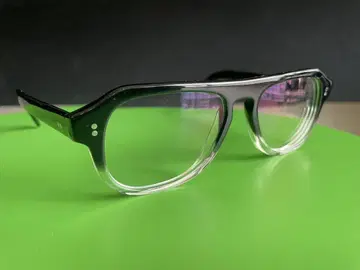 CUTLER AND GROSS 0822V2 BCF-C 사이즈 53