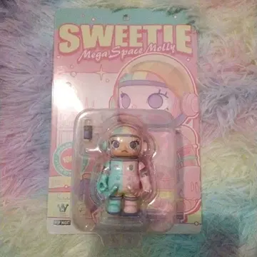 POPMART 메가 스페이스 몰리 SWEETIE