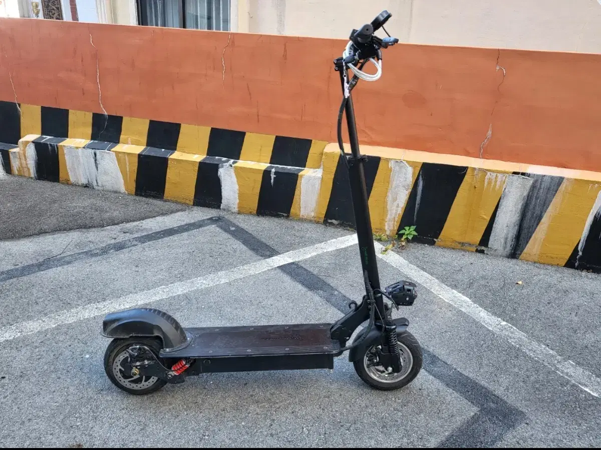 Nano Wheel NQ-AIR 1000W Plus+ Premium Electric Scooter