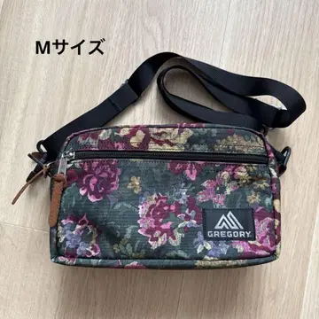 그레고리 숄더백 M 사이즈 꽃무늬