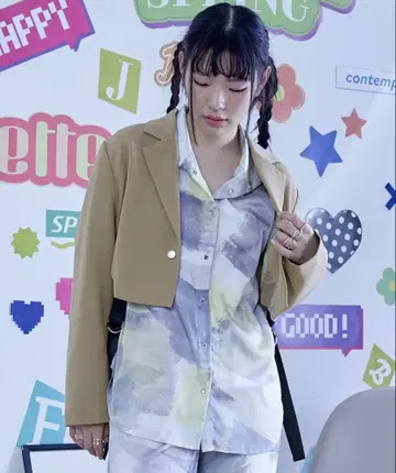 miette 사이드 벨트 커팅 숏 자켓
