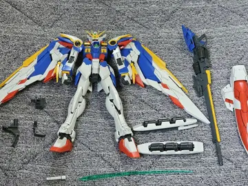 MG 1/100 윙 건담 EW 조립 완료, 스미입 실시