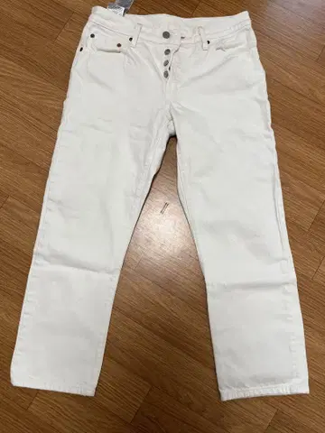 LEVI'S 화이트 스트레이트 데님 4 버튼 501