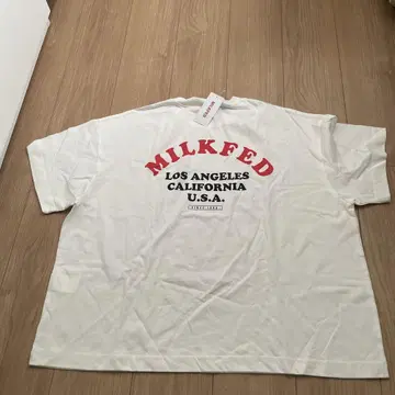 MILKFED. 화이트 티셔츠