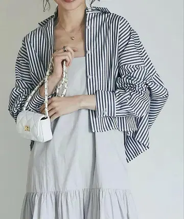 러브틱 모자 꽁지 스트라이프 크롭 셔츠