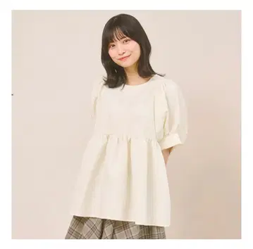 amr 자카드 페플럼 블라우스