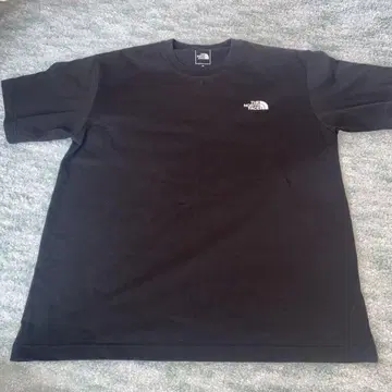 THE NORTH FACE 반팔 티셔츠 XL 사이즈