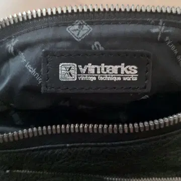 마스터피스 vinterks 빈터쿠스 가죽 바디백 브라운