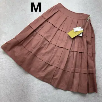 시빌라 플레어 스커트 M 사이즈 택 포함 새상품