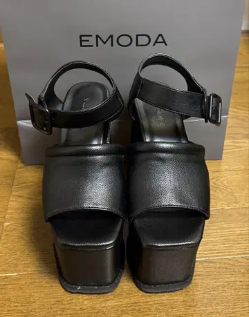 EMODA 사이드 오픈 벌키 샌들 S 사이즈