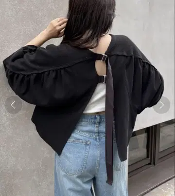 etsinta 에신타 백 벨트 하프 슬리브 티셔츠 블랙