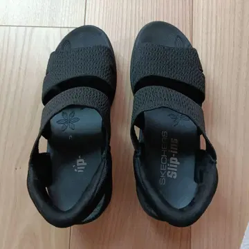 SKECHERS Slip-ins 블랙스 스포츠 샌들
