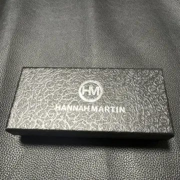 Hannah Martin 자동 감기 손목시계 실버 선착순!
