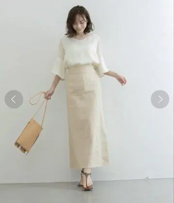 NOBLE X CACHEC 슬릿 맥시 스커트 나카무라 마미