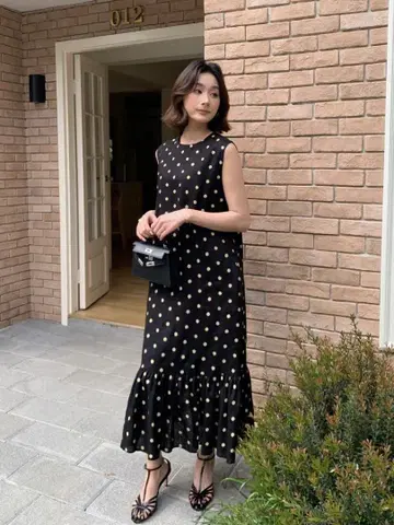 벌스데이 바쉬 린넨 도트 원피스